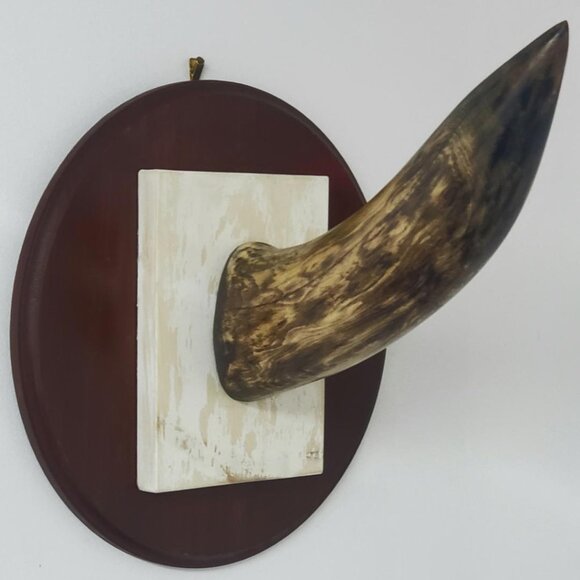 CUSTOM ABSTRACT ART FAUX RHINO 12" WOOD CARVING ON 12' PLAQUE 🦏 - Picture 2 of 12